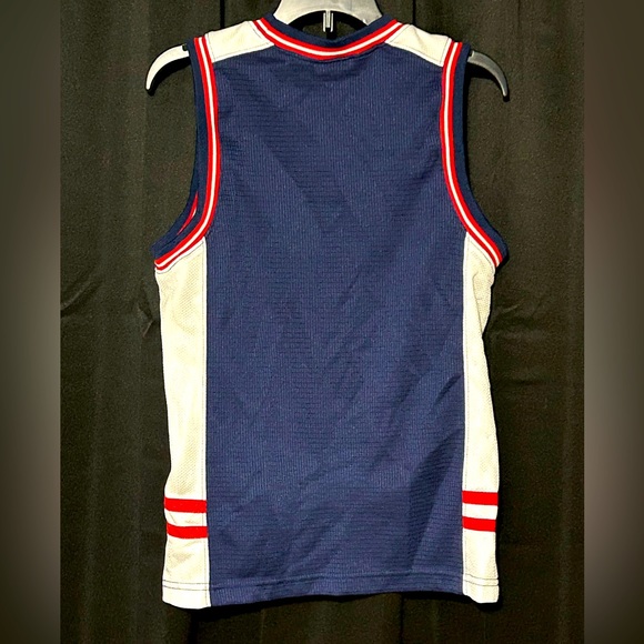 Vintage Nike NBA official (Boys:M) Basketball Jersey - Picture 5 of 5